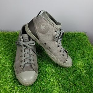 Youth boys Chuck Taylors